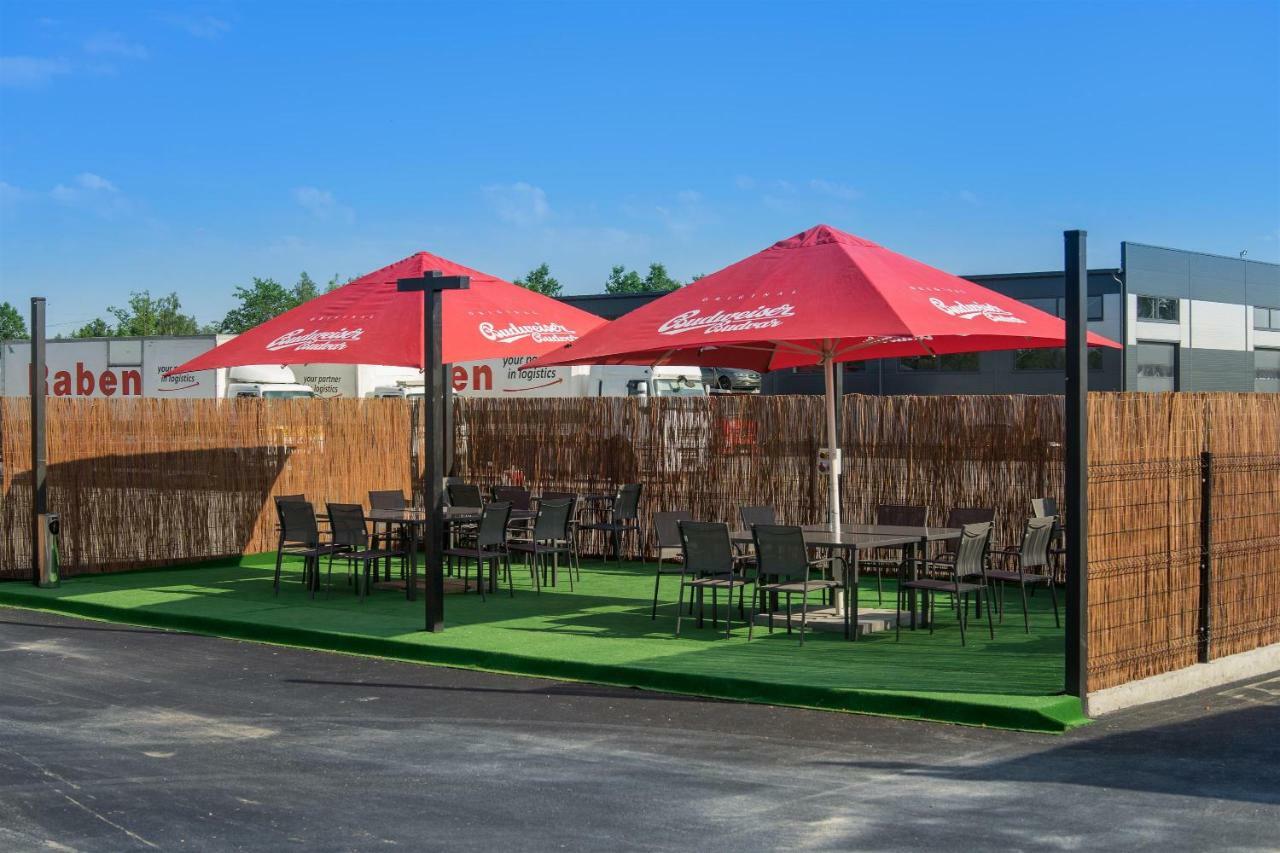 S7 Hotel Kielce Eksteriør bilde